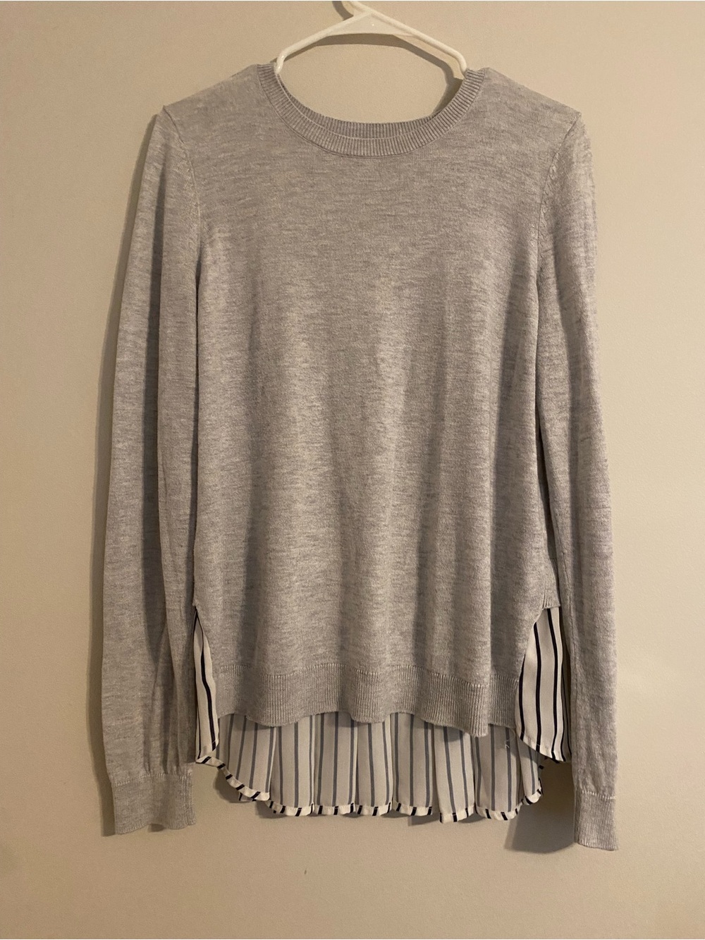 Susina Light Gray Knit Crewneck Sweater